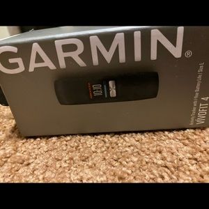 Garmin Vivofit 4